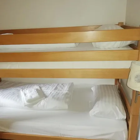 Aparthotel Astn Huetten Residenz Waldsicht - *