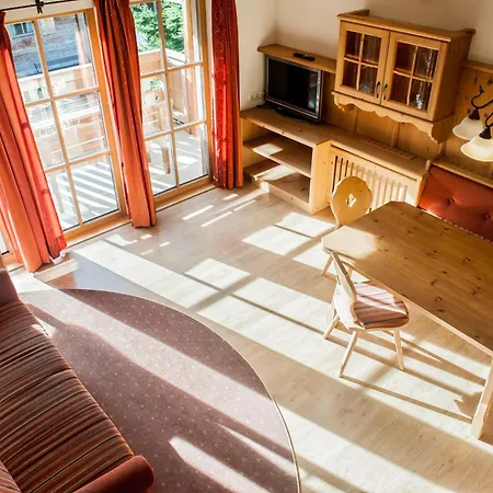 Astn Huetten Residenz Waldsicht - *