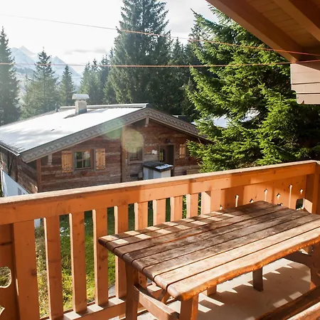 Aparthotel Astn Huetten Residenz Waldsicht - Konigsleiten