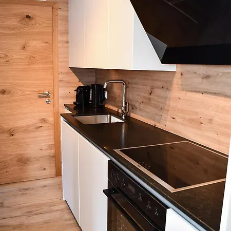 Aparthotel Astn Huetten Residenz Waldsicht - Konigsleiten