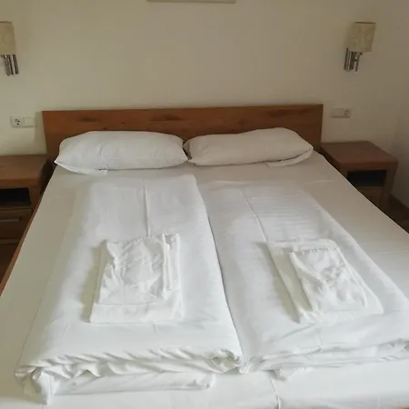 Astn Huetten Residenz Waldsicht - كونيغشليتن