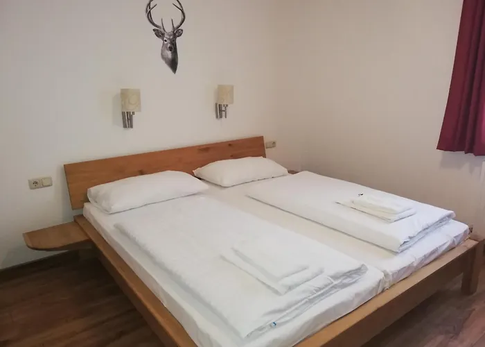 Astn Huetten Residenz Waldsicht - Apartmanhotel